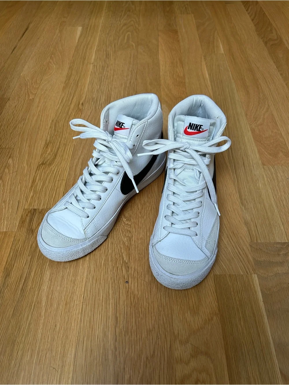 Nike High-Top Blazers Sneakers